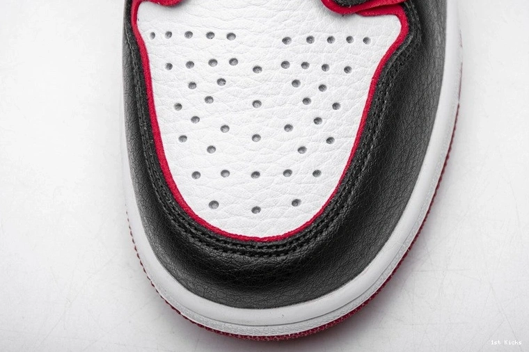 Jordan 555088-062 Retro 1  Bloodline High 0426